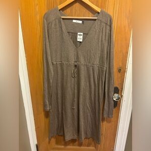 NWT Old Navy Women's Tan Dress Size XL Long-Sleeve